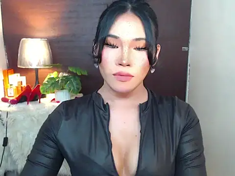 Ur Fantastic Lina online show from March 26, 10:35 am