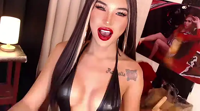 Snapshot of Your_Sex_EnchantressXx chatting on March 10, 10:50 am Your Sex EnchantressXx online show from March 10, 10:50 am