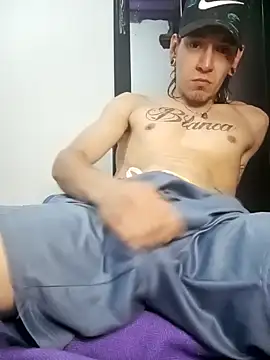 Alex012501 online show from January 4, 12:37 am