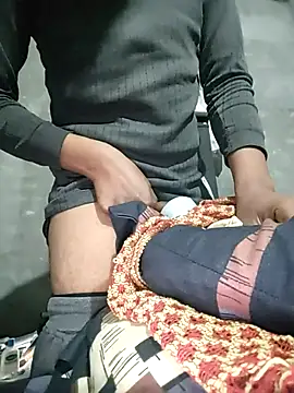 Snapshot of Hot2612 chatting on November 24, 11:21 am Hot2612 online show from November 24, 11:21 am