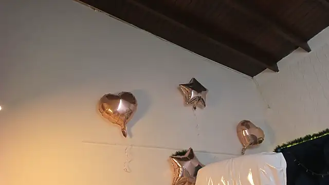 lauren fit online show from December 21, 8:20 pm