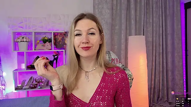 Hello Lisha online show from March 12, 8:19 am