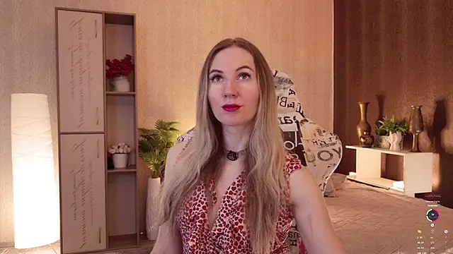 Hello Lisha online show from May 6, 8:18 am