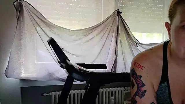wetgerman 2 online show from May 4, 9:34 am