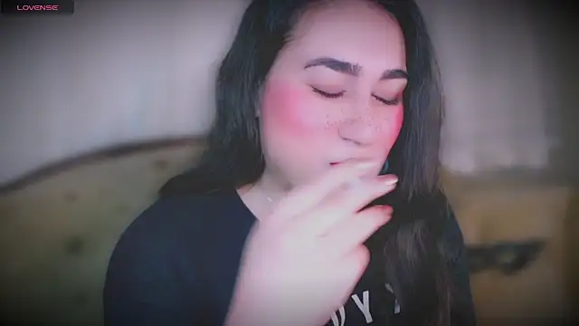 Snapshot of MERA_arab chatting on February 13, 9:17 pm MERA arab online show from February 13, 9:17 pm