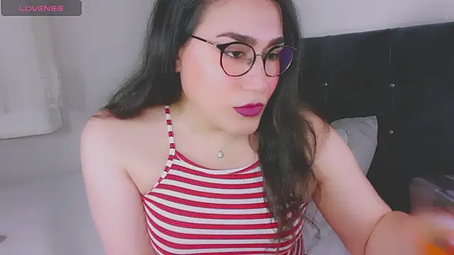 Snapshot of MERA_arab chatting on October 20, 11:38 pm MERA arab online show from October 20, 11:38 pm