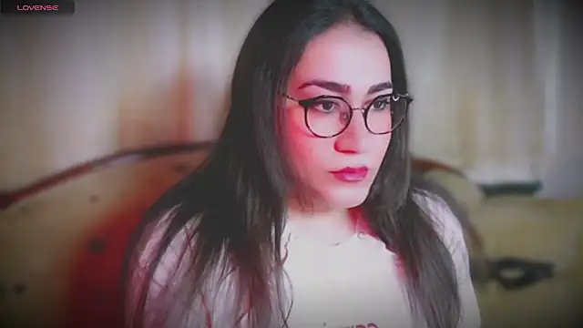 Snapshot of MERA_arab chatting on February 1, 12:04 pm MERA arab online show from February 1, 12:04 pm