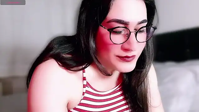 Snapshot of MERA_arab chatting on March 4, 10:38 pm MERA arab online show from March 4, 10:38 pm