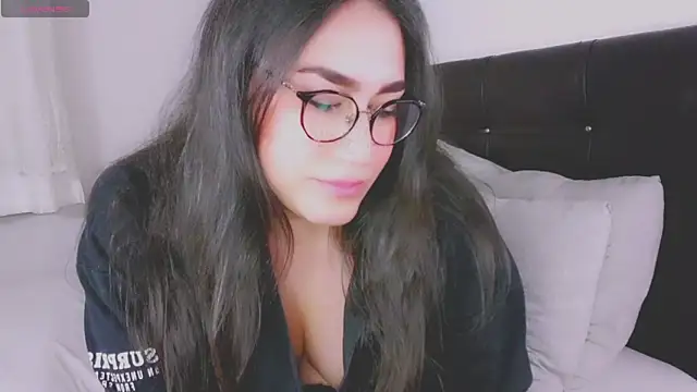 Snapshot of MERA_arab chatting on October 5, 9:38 pm MERA arab online show from October 5, 9:38 pm