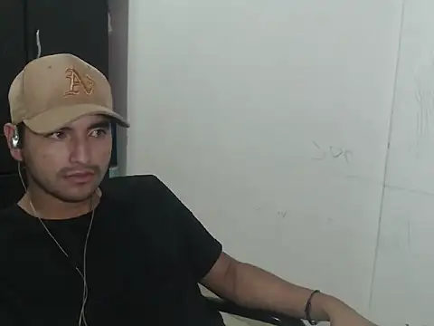 kylian 07 online show from November 13, 2:15 am