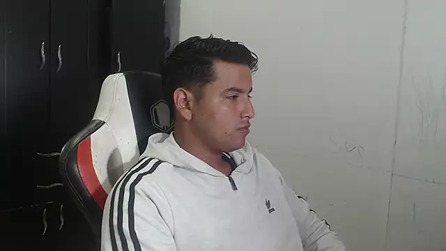 kylian 07 online show from January 12, 2:07 am