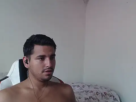 kylian 07 online show from March 4, 5:10 pm