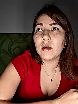 Snapshot of mady_gigi chatting on March 3, 7:17 pm mady gigi online show from March 3, 7:17 pm