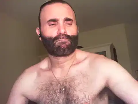 Snapshot of oneman555@xh chatting on December 3, 3:29 am oneman555xh online show from December 3, 3:29 am