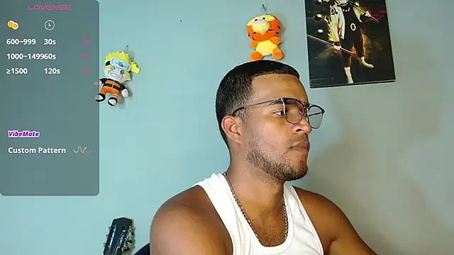 Snapshot of Bigcock_21cm_ chatting on November 27, 8:42 pm Bigcock 21cm online show from November 27, 8:42 pm