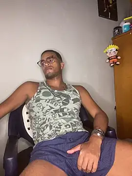 Bigcock 21cm  online show from March 22, 2:37 am