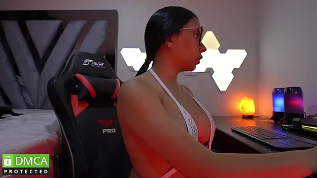 Dubois Amy online show from December 5, 2:47 am