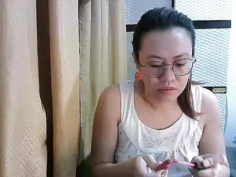 crizzybel online show from November 10, 9:20 pm