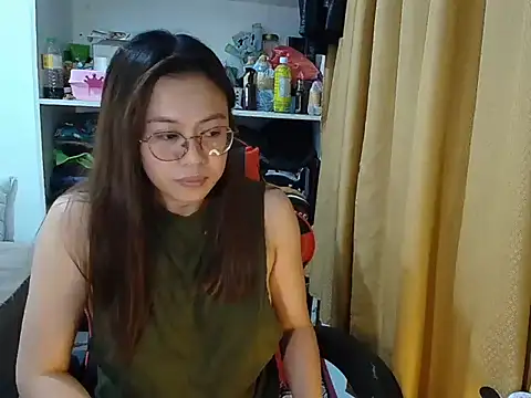 crizzybel online show from March 23, 3:34 pm