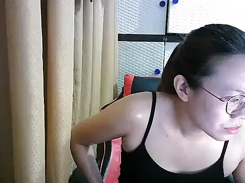 crizzybel online show from October 23, 12:59 pm