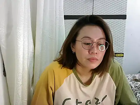 crizzybel online show from March 11, 11:33 am