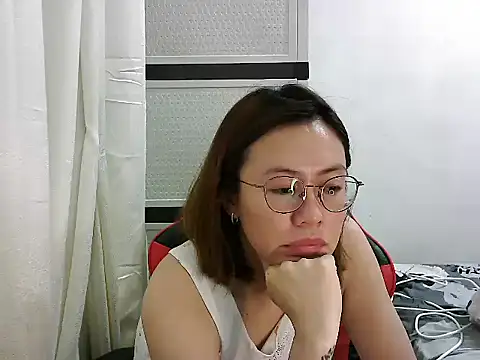 crizzybel online show from March 7, 6:24 am