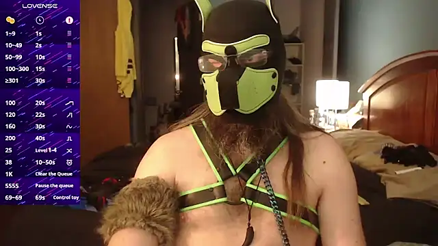 kinkywolf429 online show from October 28, 5:56 pm