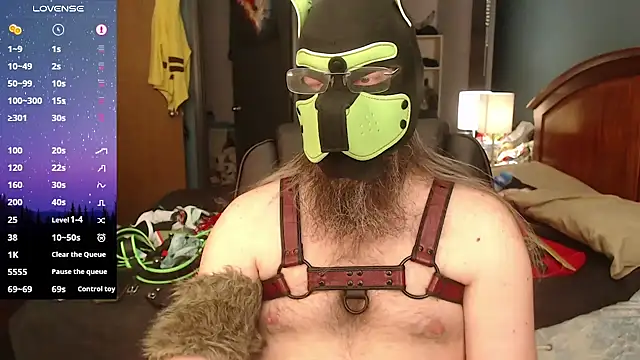 kinkywolf429 online show from May 15, 9:24 pm