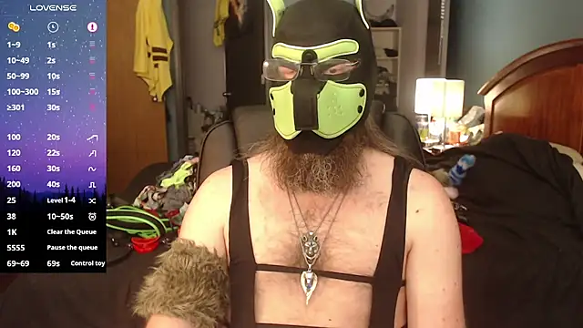 kinkywolf429 online show from June 8, 9:37 pm