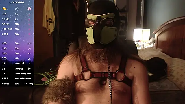 kinkywolf429 online show from April 8, 5:20 am