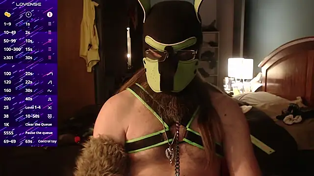 kinkywolf429 online show from November 26, 4:45 am