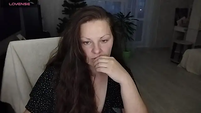 Marla Singerrr online show from July 1, 3:23 pm