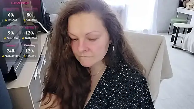 Marla Singerrr online show from May 10, 7:34 am