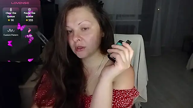 Marla Singerrr online show from June 7, 4:45 pm