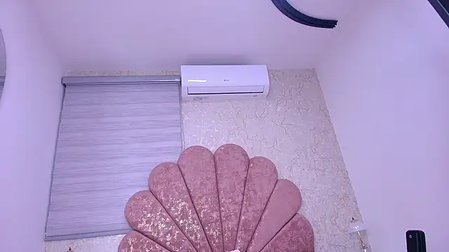 leon gaby online show from February 23, 7:25 pm