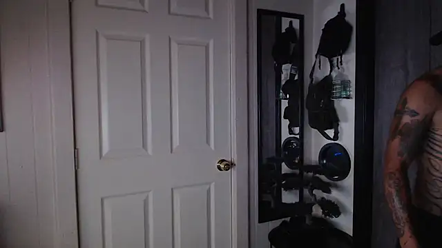 inc25cbxh online show from March 23, 5:00 am