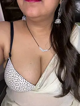 Zoya Varma004 online show from March 27, 10:49 am