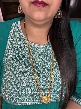 Zoya Varma004 online show from March 19, 7:30 am