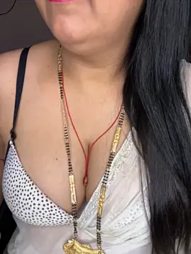 Zoya Varma004 online show from October 26, 9:53 am