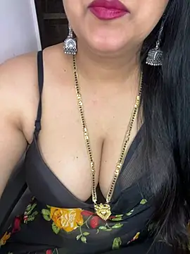 Zoya Varma004 online show from March 5, 9:17 am