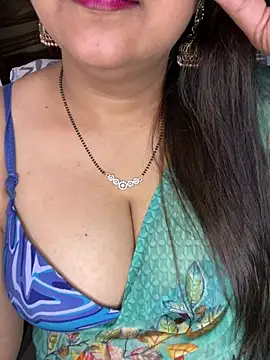 Zoya Varma004 online show from April 3, 7:04 am