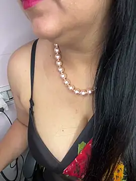 Snapshot of Zoya_Varma004 chatting on January 12, 9:38 am Zoya Varma004 online show from January 12, 9:38 am