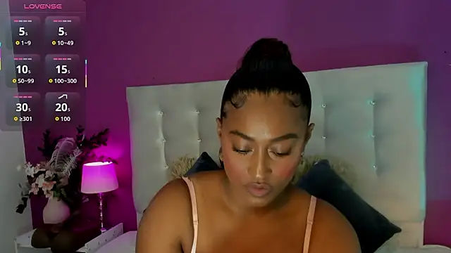 Brunna-Brownn online show from March 25, 11:53 am