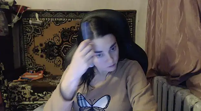 AlisaLaDiva online show from December 11, 8:39 pm