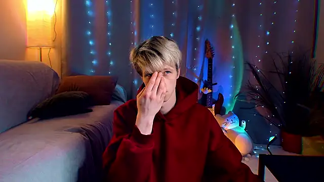 Breston Sweet online show from March 26, 6:06 pm