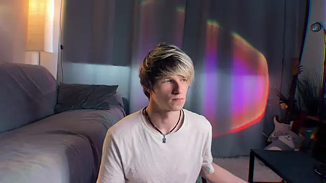 Snapshot of Breston_Sweet chatting on June 11, 5:15 am Breston Sweet online show from June 11, 5:15 am
