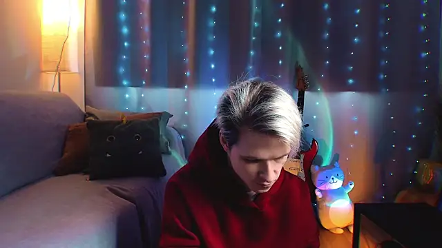 Breston Sweet online show from February 10, 8:57 am