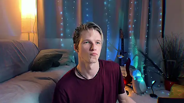 Breston Sweet online show from April 5, 5:14 am