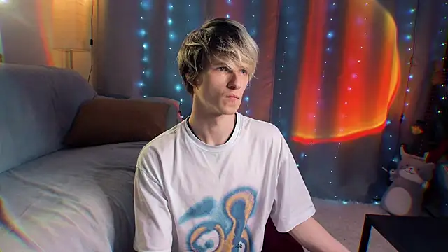 Breston Sweet online show from June 1, 11:26 pm