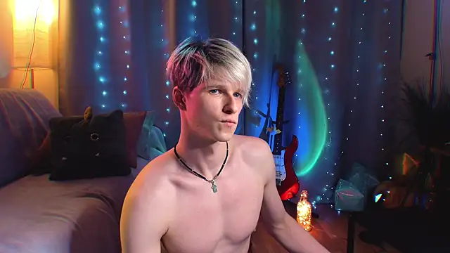 Breston Sweet online show from February 7, 7:44 pm